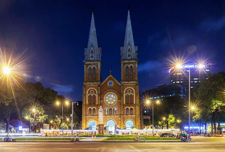 Nhà thờ ở Sài Gòn ngưng tổ chức thánh lễ