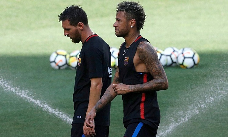 Messi chủ động mời Neymar đến Manchester City